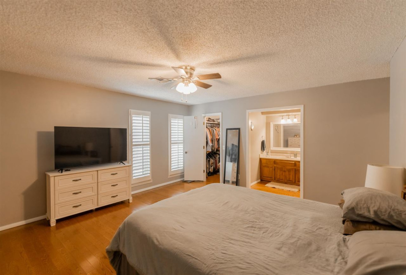 3 Bedrooms Bedrooms, 0 ,2 BathroomsBathrooms,Residential,Single Family,Sunnybrook,1,133990