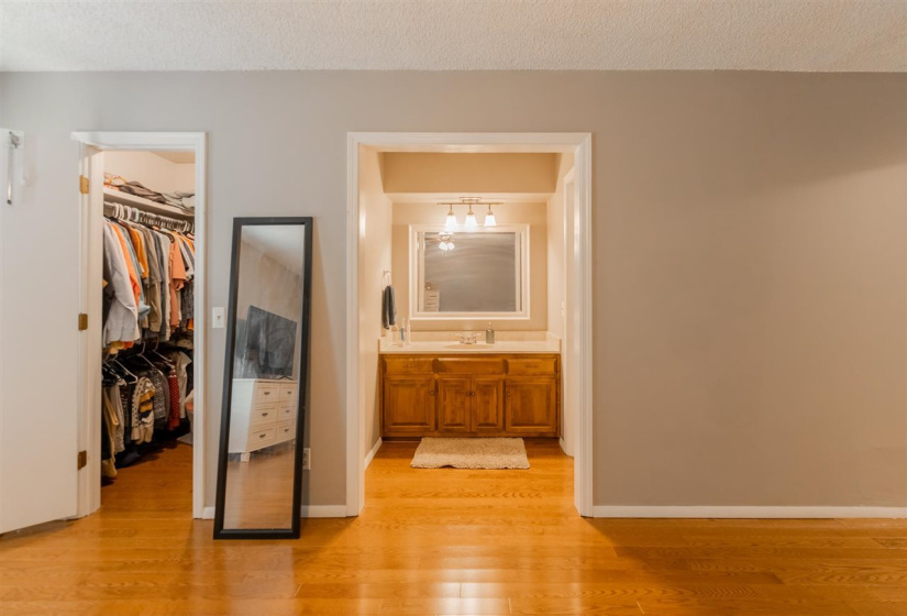 3 Bedrooms Bedrooms, 0 ,2 BathroomsBathrooms,Residential,Single Family,Sunnybrook,1,133990