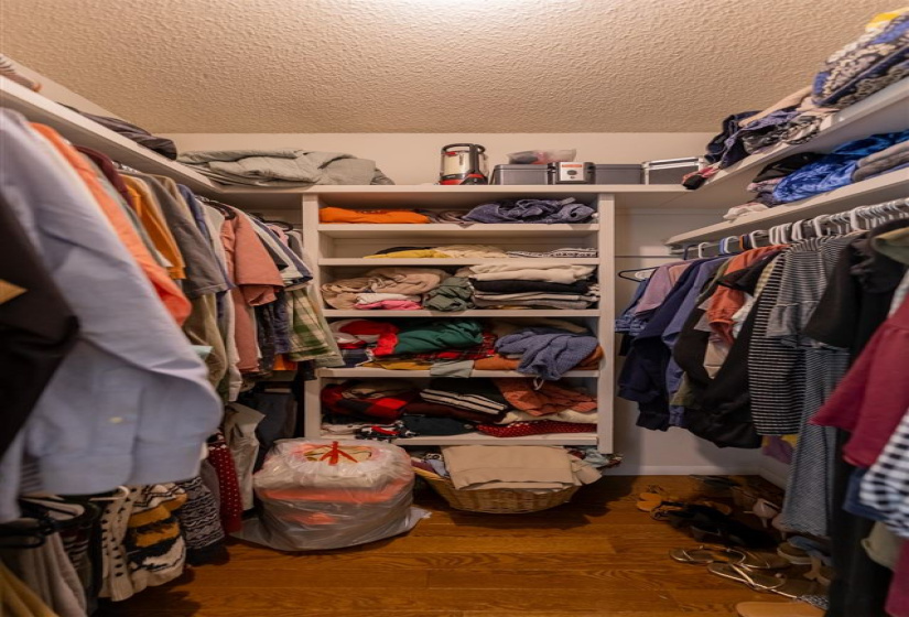 3 Bedrooms Bedrooms, 0 ,2 BathroomsBathrooms,Residential,Single Family,Sunnybrook,1,133990