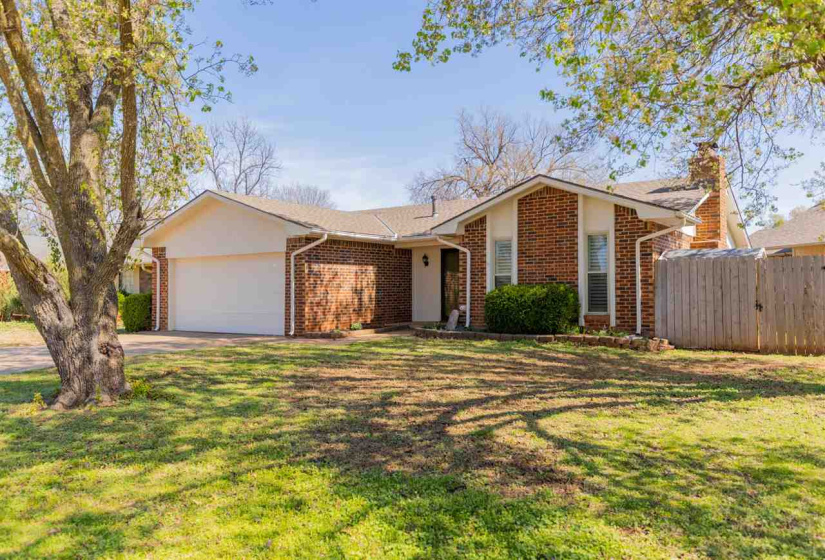 3 Bedrooms Bedrooms, 0 ,2 BathroomsBathrooms,Residential,Single Family,Sunnybrook,1,133990