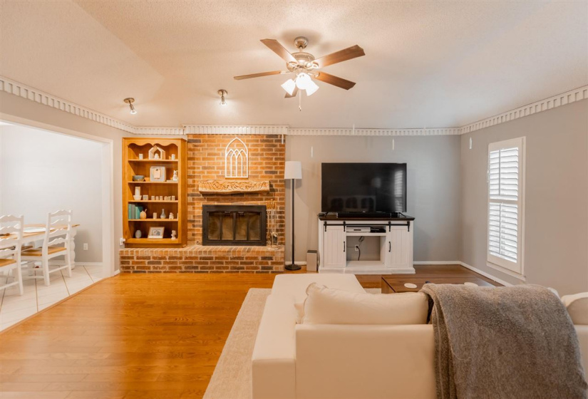 3 Bedrooms Bedrooms, 0 ,2 BathroomsBathrooms,Residential,Single Family,Sunnybrook,1,133990