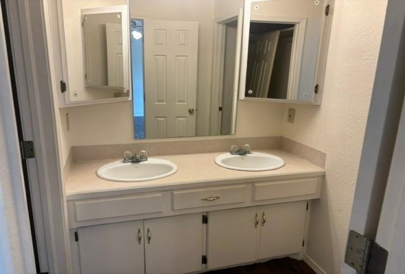 3 Bedrooms Bedrooms, 0 ,2 BathroomsBathrooms,Residential,Single Family,Glenwood,1,130190