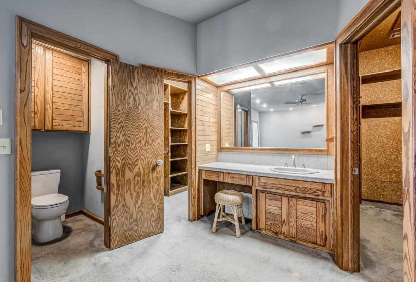 4 Bedrooms Bedrooms, 0 ,2 BathroomsBathrooms,Residential,Single Family,8th,1,133992