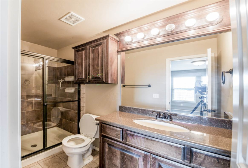 3 Bedrooms Bedrooms, 0 ,2 BathroomsBathrooms,Residential,Single Family,Chandler,1,133994