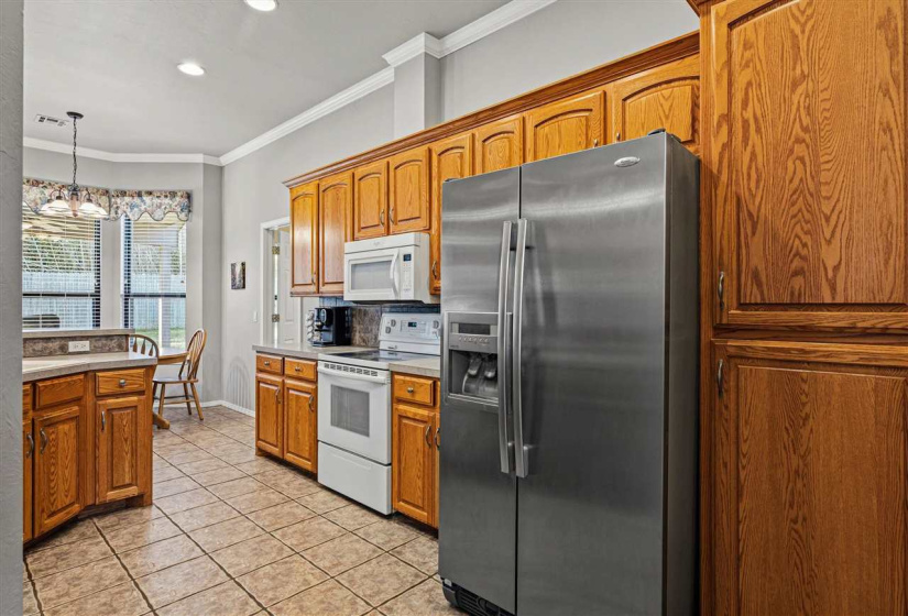 4 Bedrooms Bedrooms, 0 ,2 BathroomsBathrooms,Residential,Single Family,33rd,1.5,133998