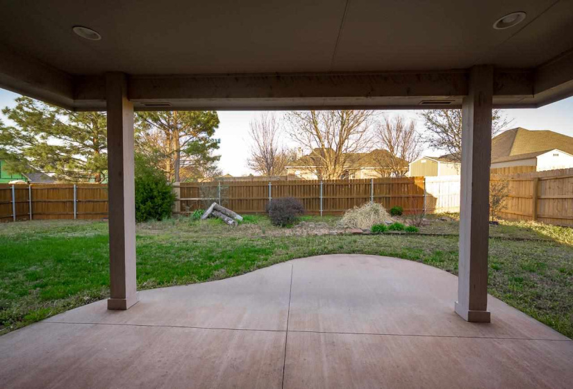 4 Bedrooms Bedrooms, 0 ,2 BathroomsBathrooms,Residential,Single Family,Pecan Hill,1,134021