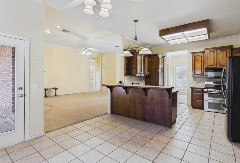 4 Bedrooms Bedrooms, 0 ,2 BathroomsBathrooms,Residential,Single Family,Pecan Hill,1,134021