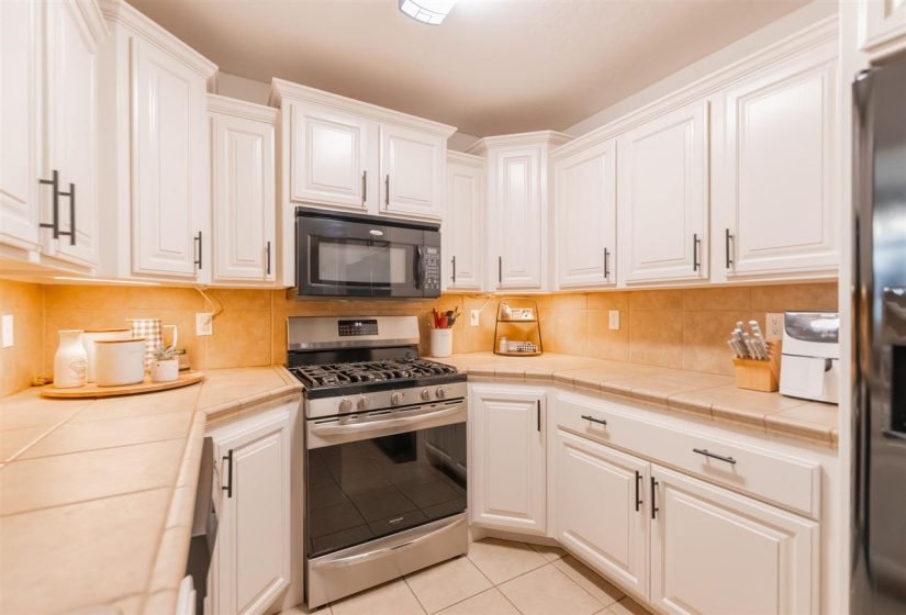 3 Bedrooms Bedrooms, 0 ,2 BathroomsBathrooms,Residential,Single Family,Macy,1,134023