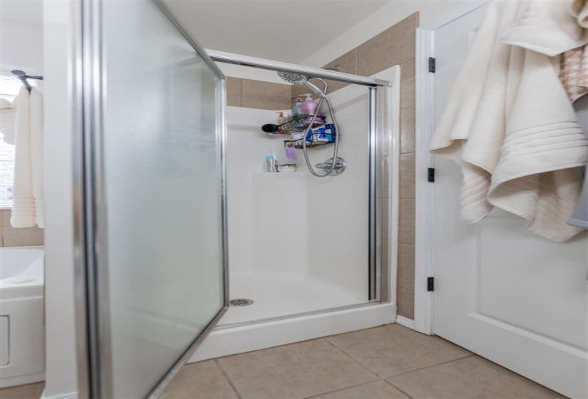 3 Bedrooms Bedrooms, 0 ,2 BathroomsBathrooms,Residential,Single Family,Macy,1,134023