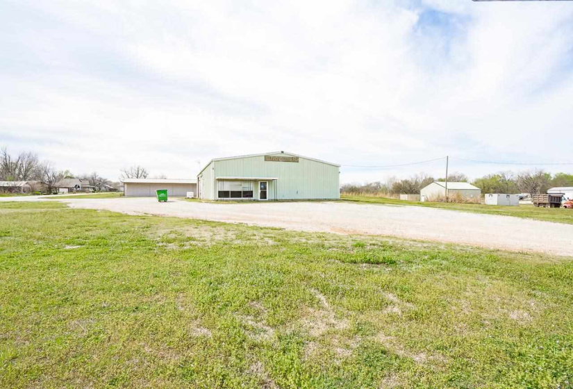 0 ,Residential,Single Family,5th,1,134024