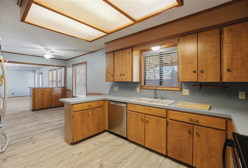 3 Bedrooms Bedrooms, 0 ,2 BathroomsBathrooms,Residential,Single Family,Mansfield,1,134025