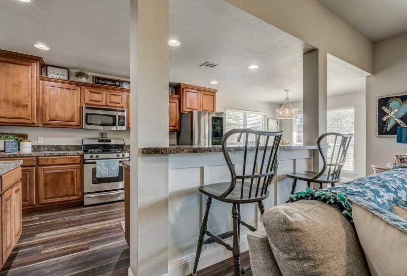 3 Bedrooms Bedrooms, 0 ,2 BathroomsBathrooms,Residential,Single Family,5th,1,134028