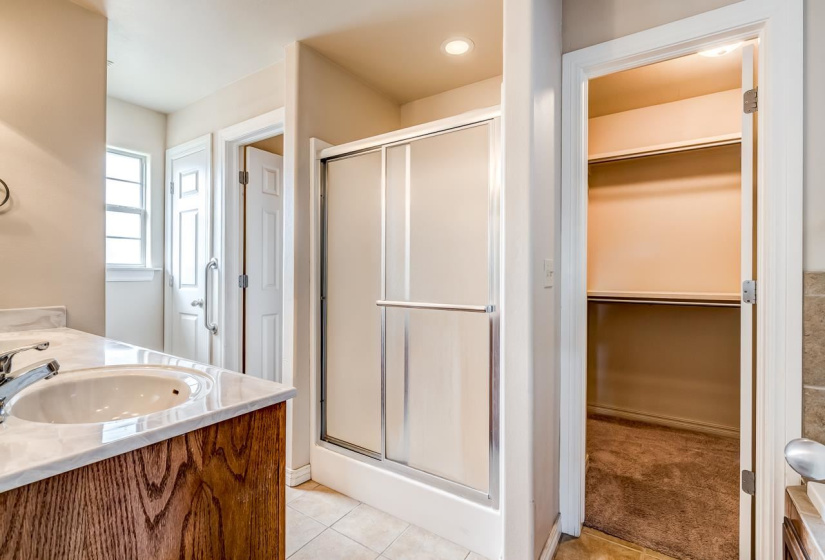 3 Bedrooms Bedrooms, 0 ,2 BathroomsBathrooms,Residential,Single Family,Kyle Court,1,134029