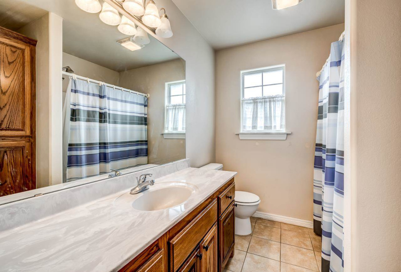 3 Bedrooms Bedrooms, 0 ,2 BathroomsBathrooms,Residential,Single Family,Kyle Court,1,134029