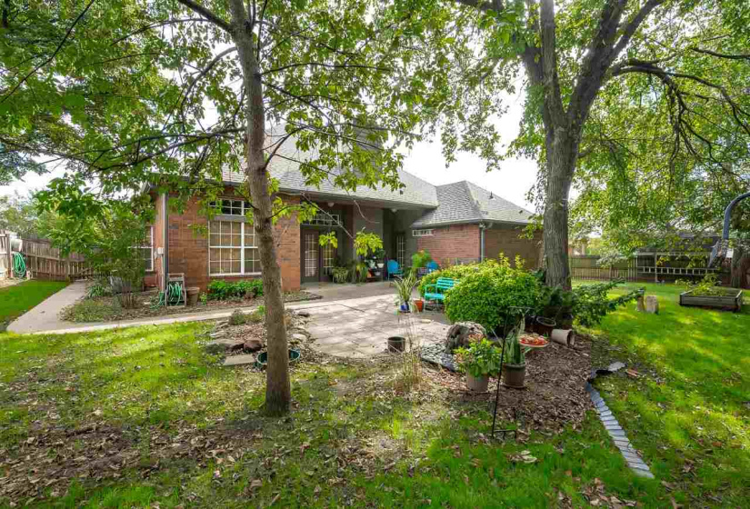 3 Bedrooms Bedrooms, 0 ,2 BathroomsBathrooms,Residential,Single Family,Kyle Court,1,134029