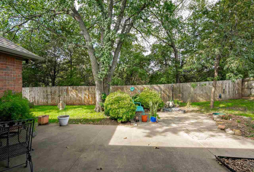 3 Bedrooms Bedrooms, 0 ,2 BathroomsBathrooms,Residential,Single Family,Kyle Court,1,134029