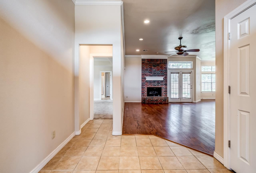 3 Bedrooms Bedrooms, 0 ,2 BathroomsBathrooms,Residential,Single Family,Kyle Court,1,134029