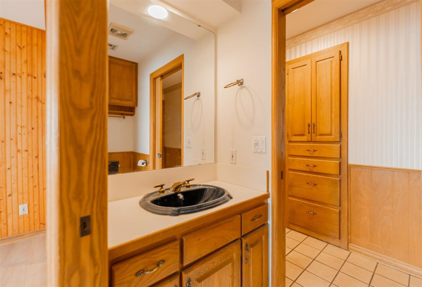 4 Bedrooms Bedrooms, 0 ,3 BathroomsBathrooms,Residential,Single Family,Country Club,1,134031