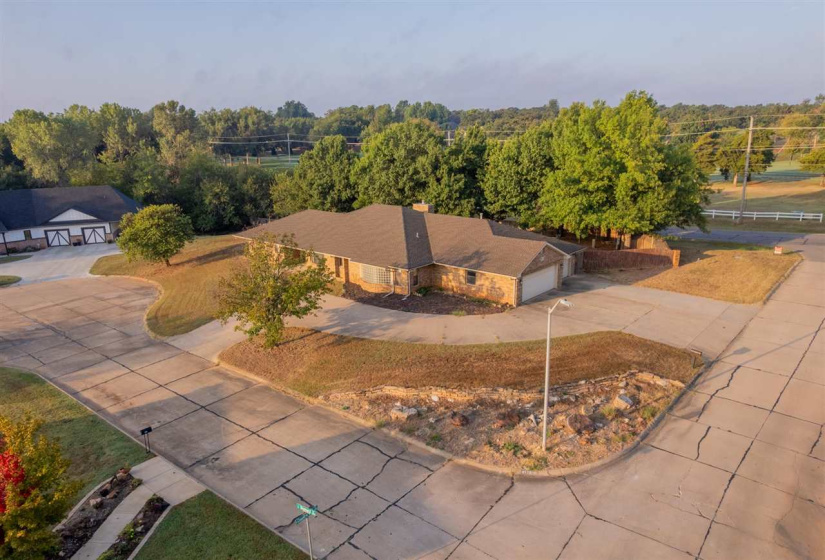 4 Bedrooms Bedrooms, 0 ,3 BathroomsBathrooms,Residential,Single Family,Country Club,1,134031