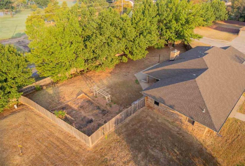 4 Bedrooms Bedrooms, 0 ,3 BathroomsBathrooms,Residential,Single Family,Country Club,1,134031