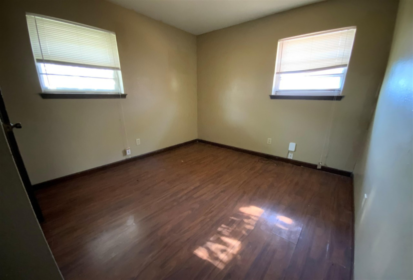 3 Bedrooms Bedrooms, 0 ,1 BathroomBathrooms,Residential,Single Family,Park,1,134034