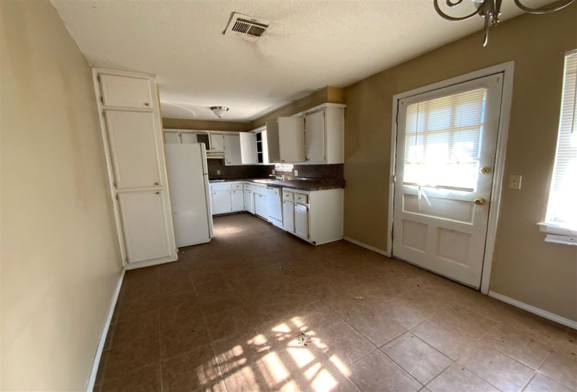 3 Bedrooms Bedrooms, 0 ,1 BathroomBathrooms,Residential,Single Family,Park,1,134034